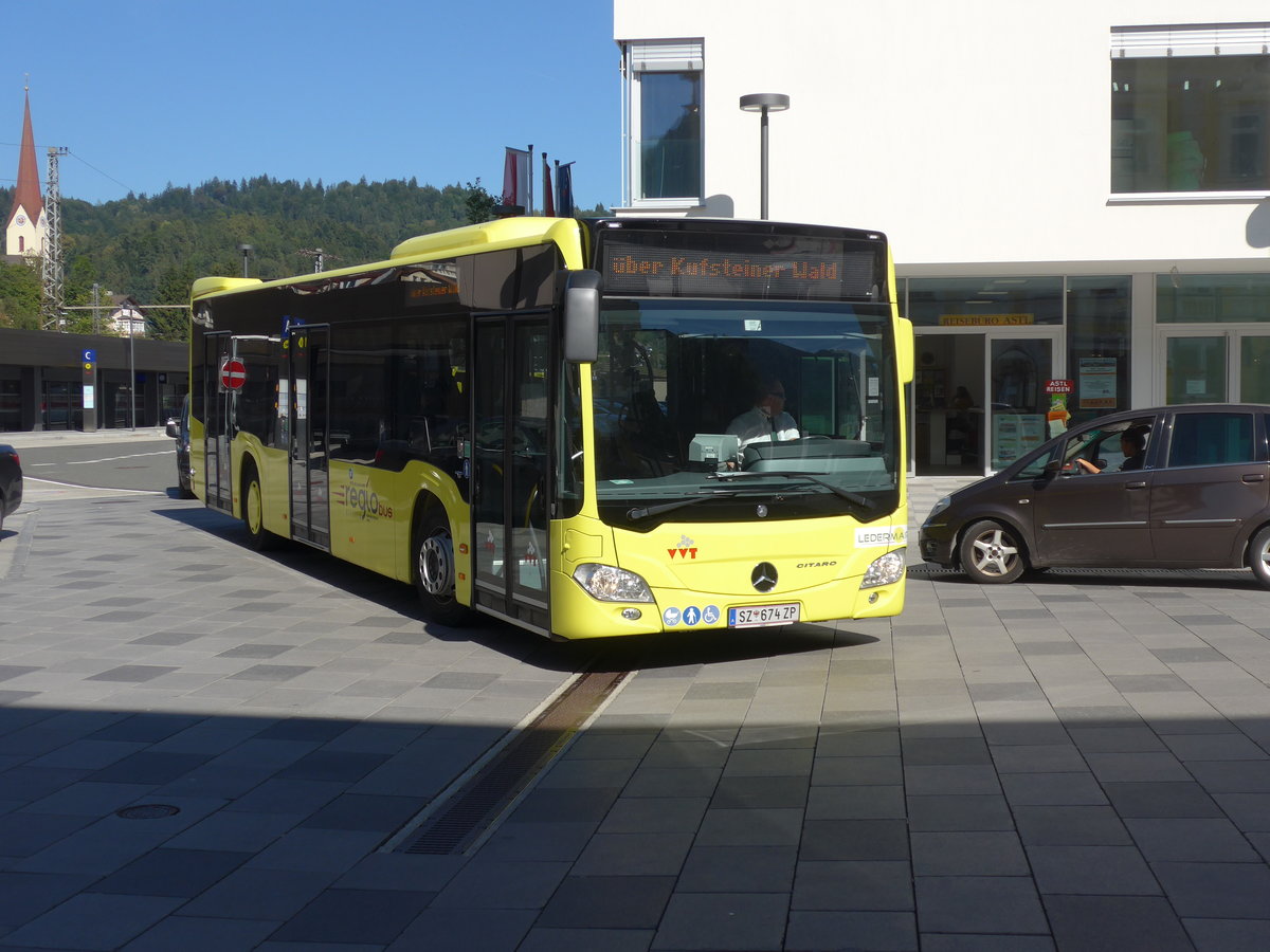 (196'932) - Ledermair, Schwaz - SZ 674 ZP - Mercedes am 12. September 2018 beim Bahnhof Kufstein