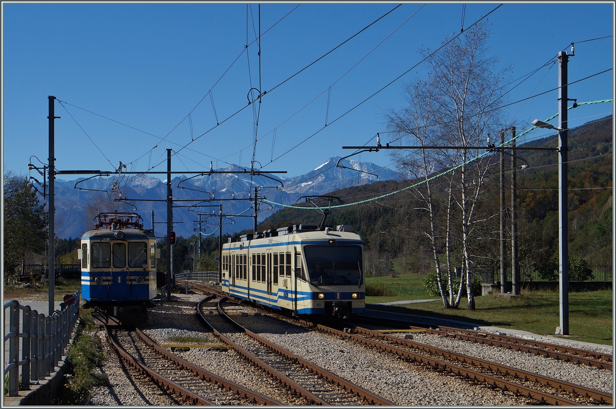 Der SSIF ABe 4/6 62 ( Ferrovia Vigezzina) erreicht als Regionalzug 157 Domodossla - Locarno Santa Maria Maggiore. 
24. Ok.t 2014 