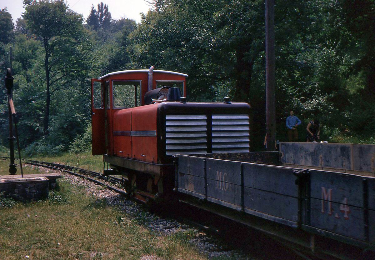 Ferrovia Monte Generoso noch mit Dieselbetrieb: Lokomotive Hm2/3 2, S.Nicolao, 23.Juli 1970 
