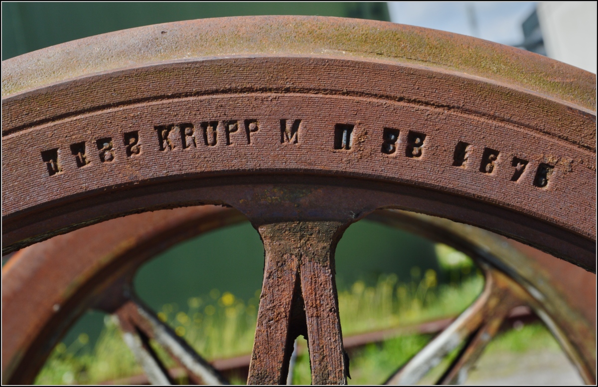 Historischer Doppelspeichenradsatz, hergestellt 1875 bei Krupp. Frauenfeld, Mai 2014.