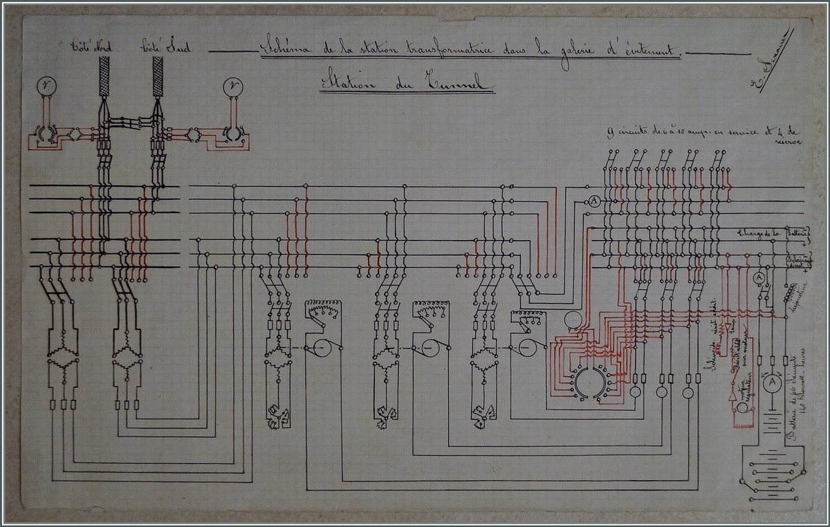 Mitten im Simplontunnel befindet sich eine Dienst- und Spurwechselstation, die lange Zeit besetzt war. Diese fotografierte Dokument zeigt das Schaltschema der erwähnten Station.
