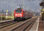 BR 146/647420/re-nach-basel-mit-146-226 RE nach Basel mit 146 226 in Auggen. Gruss zurück an den Tf auf diesem Wege. Dezember 2018.