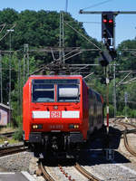   Die 146 003 (91 80 6146 003-9 D-DB) der DB Regio NRW, mit dem RE 9 (rsx - Rhein-Sieg-Express) Aachen - Köln - Siegen, erreicht am 31.07.2020 Betzdorf (Sieg).