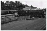 141-r/722560/endbahnhof-evian-les-bains-eine-141 Endbahnhof Evian les Bains. Eine 141 R wird auf der Drehscheibe abgedreht, um wieder Richtung Westen zu schauen. 11.Juli 1965 