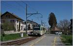 156-morges-apples-bire/614478/der-stadler-surf-be-44-35 Der Stadler SURF Be 4/4 35 der BAM MBC mit seinem Bt bei der Ankunft in Apples, dem Ziel des Zuges von L'Isle. 
19. April 2018