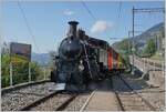 hg-34/850816/le-chablais-en-f234te-bei-der 'Le Chablais en fête' bei der Blonay Chamby Bahn. Auch wenn etwas von 'Thema' abweichend gab es Dampf: die BFD HG 3/4 N° 3 der Blonay Chamby Bahn erreicht Chamby.

9. September 2023