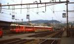 luzern/410334/ein-bdeh-44-der-luzern-stans-engelberg-bahn-faehrt Ein BDeh 4/4 der Luzern-Stans-Engelberg-Bahn fhrt im Juli 1983 im Luzerner Hauptbahnhof ein