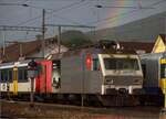 Persistenter Regenbogen in Balsthal.

Re 456 095 unter leuchtenden Farben. Juni 2023.