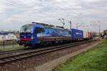 br-193/763203/sbbci-193-517-zieht-ein-containerzug SBBCI 193 517 zieht ein Containerzug aus Venlo am 8 April 2021.
