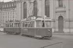 bern-ehemalige-tramlinie-1-2/576242/die-ehemalige-tramlinie-1-in-bern Die ehemalige Tramlinie 1 in Bern: Wagen 175 mit Anhnger 204 neben der Heiliggeistkirche am Bahnhof. 21.September 1965 
