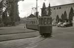 bern-ehemalige-tramlinie-1-2/579688/die-ehemalige-tramlinie-1-in-bern Die ehemalige Tramlinie 1 in Bern, Endstation Brückfeld: Motorwagen 172 (von 1944) mit Zweiachsanhänger 224 (von 1935). 21.September 1965 