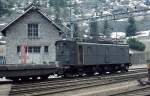 600-luzernzug-chiasso-gotthardbahn/350347/ae-35-10222-vor-einem-autozug Ae 3/5 10222 vor einem Autozug durch den Gotthard-Tunnel im Mai 1980 in Gschenen