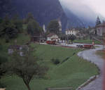 Auf der einstigen RhB-Strecke Bellinzona-Mesocco, 14.September 1970: Der Bahnhof von Soazza mit verschiedenen Güterwagen.