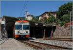 Der FLP Be 4/12 23  Vedeggio  wartet in Ponte Tresa auf die baldige Abfahrt nach Lugnao. 

23. Juni 2021