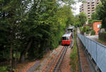 Dolderbahn, Zürich: Wagen 1 unterhalb Waldhaus, wo früher die Endstation war.
