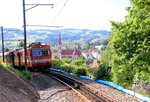 855-st-gallen-8211-appenzell/505702/appenzellerbahnen---zahnstangenrampe-von-stgallen-nach Appenzellerbahnen - Zahnstangenrampe von St.Gallen nach Riethüsli. Blick hinab nach St.Gallen. Zug mit Triebwagen 14. 10.Juni 2016. 