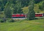 940-chur-stmoritz-albulalinie/330668/ge-44-ii-625-bei-filisur Ge 4/4 II 625 bei Filisur auf dem Weg nach Chur. Juli 2013.
