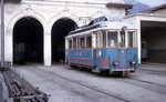 Lugano-Cadro-Dino: Diese 1911 eröffnete Meterspurbahn (7, 9km) wurde in zwei Schritten 1967 und 1970 vollständig stillgelegt. Bilder beim Depot La Santa in Lugano, 4.April 1966. Wagen Be2/3 1. 