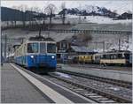 Der MOB ABDe 8/8 4002 von der Lenk kommend, erreicht Zweisimmen. Rechts im Bild die drei hier durch den Streckenunterburch Gstaad - Château d'Oex festsitzenden MOB Züge.
10. Jan. 2018