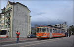 solothurn/910050/bierlisi-statt-bipperlisi-be-44-104 Bierlisi statt Bipperlisi. 

Be 4/4 104 an der Endhaltestelle in Solothurn. Februar 2026.