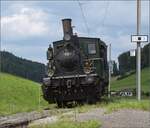 ed-33-401-bauma/823308/fahrtag-im-zuercher-oberlanded-33-401 Fahrtag im Zürcher Oberland.

Ed 3/3 401 der UeBB in Bäretswil. Juli 2023.