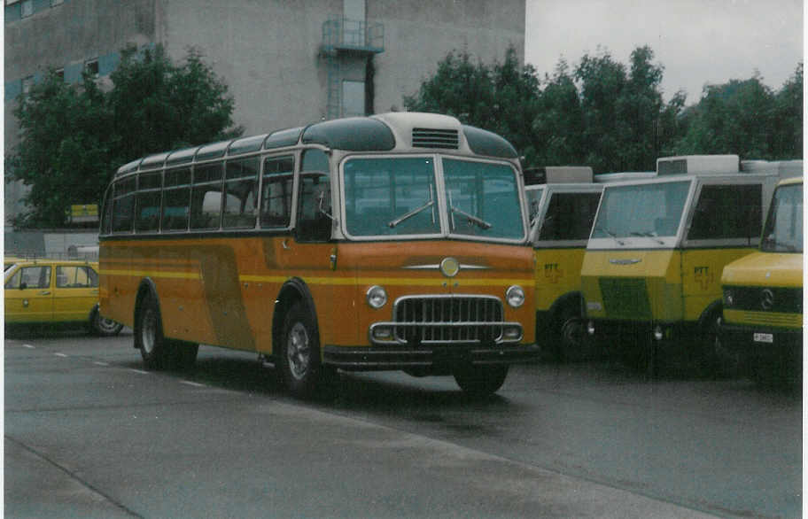 (009'901) - Polizeidirektion, Bern - FBW/Eggli (ex P 24'032) am 28. August 1993 in Bern, Automobilwerksttte