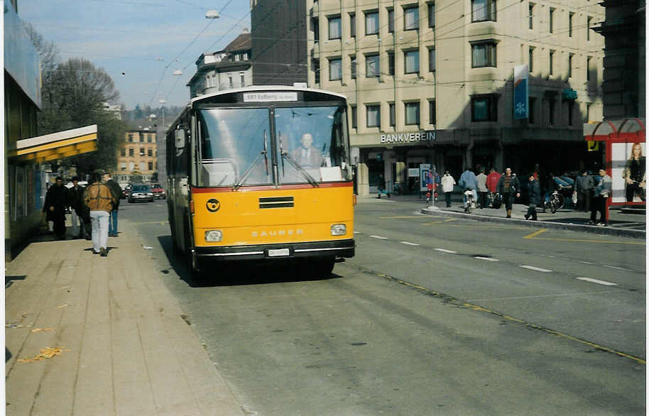 (013'721) - Steiger, Schlatt - ZH 13'779 - Saurer/Hess (ex P 25'802) am 24. Februar 1996 beim Hauptbahnhof Winterthur