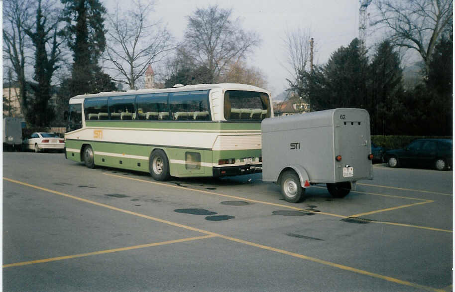 (016'000A) - STI Thun - Nr. 43/BE 26'730 - Neoplan (ex AGS Sigriswil Nr. 2) am 28. Dezember 1996 bei der Schifflndte Thun