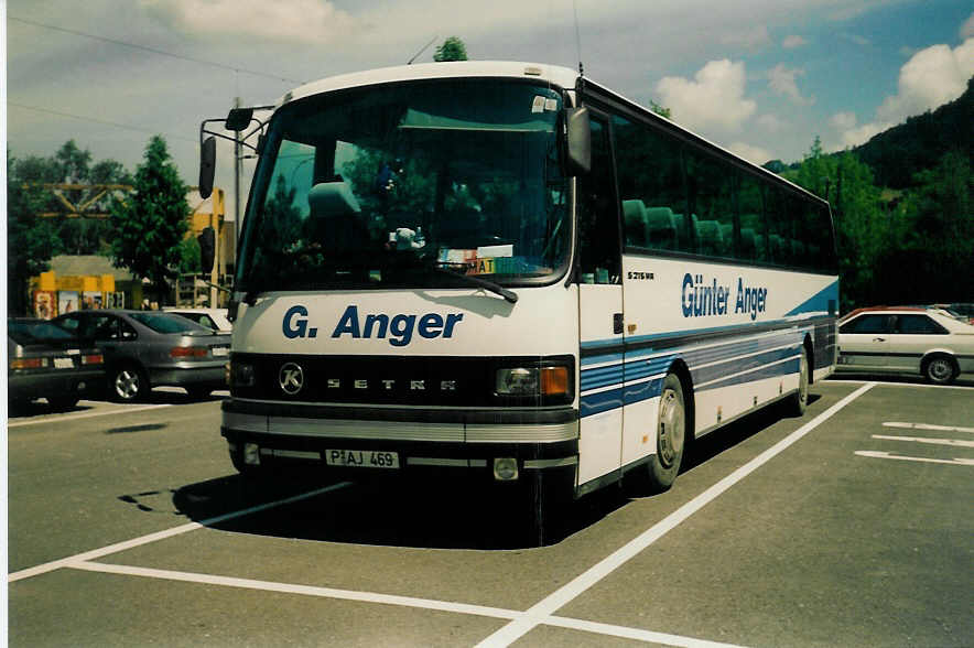 (017'136) - Aus Deutschland: Anger, Potsdam - P-AJ 469 - Setra am 4. Juni 1997 in Thun, Seestrasse