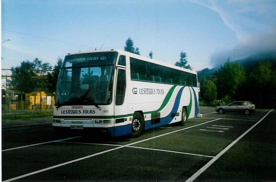 (019'600A) - Aus England: Ulsterbus - Nr. 505/DAZ 5505 - Volvo/Plaxton am 14. September 1997 in Thun, Seestrasse