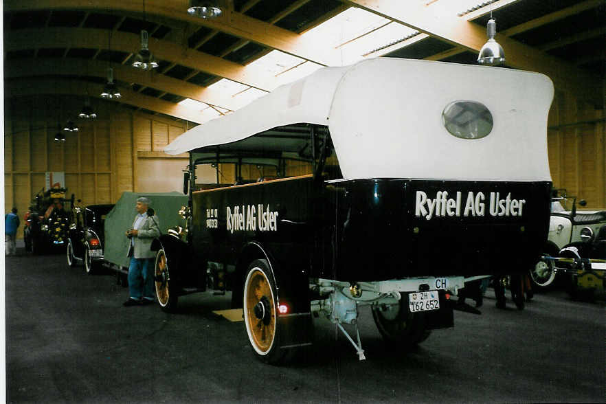 (023'320) - Ryffel, Uster - ZH 162'652 - Saurer/Walde (ex Fasnachtsverein, Basel; ex Feuerwehr, Thun) am 14. Juni 1998 in Uster, Landihalle