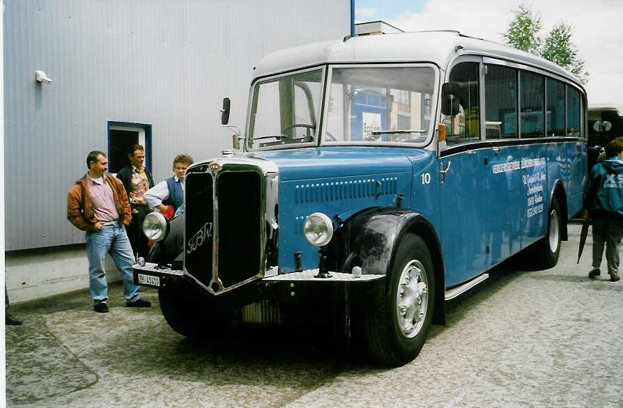 (023'501) - VZO Grningen - Nr. 10/ZH 41'410 - FBW/Tscher (ex Richter, Zrich; ex VZO Grningen Nr. 10) am 14. Juni 1998 in Wetzikon, FBW-Museum