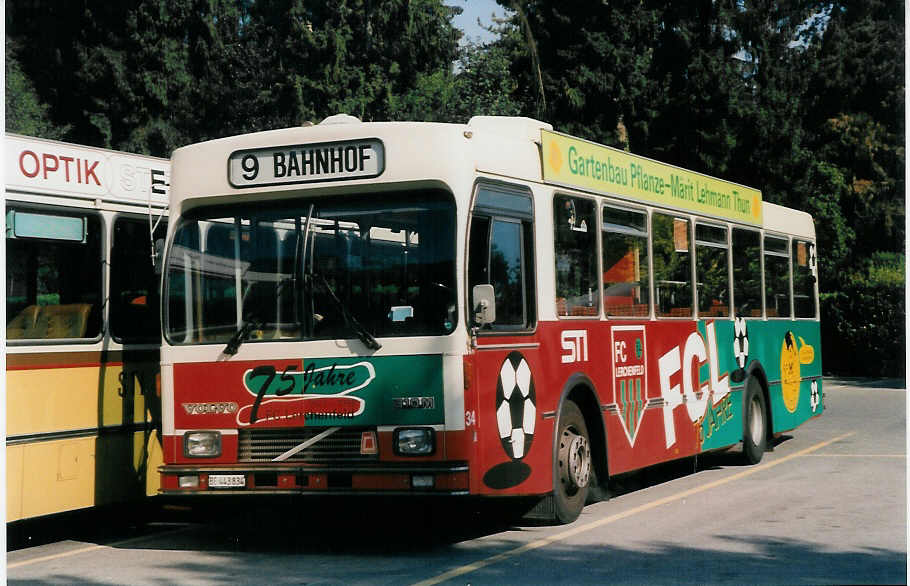 (025'116) - STI Thun - Nr. 34/BE 443'834 - Volvo/R&J (ex SAT Thun Nr. 34) am 8. August 1998 bei der Schifflndte Thun