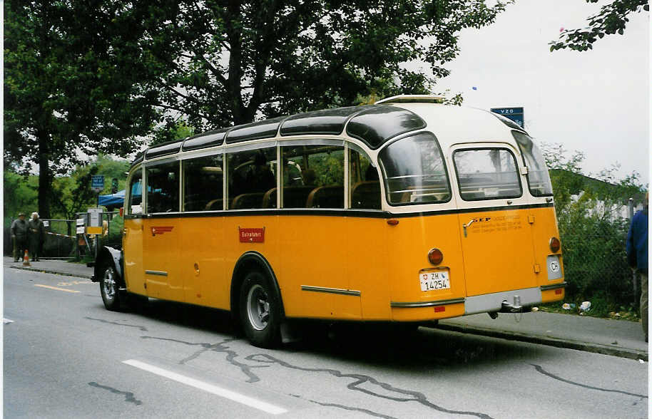 (026'704) - Richter, Ossingen - ZH 14'254 - Saurer/Gangloff (ex M+79'535; ex P 23'127) am 3. Oktober 1998 in Rti, Sonnenplatz