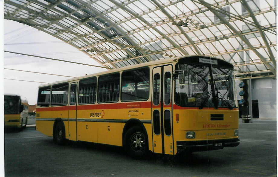 (028'619) - PTT-Regie - P 25'646 - Saurer/Hess am 1. Januar 1999 in Chur, Postautostation