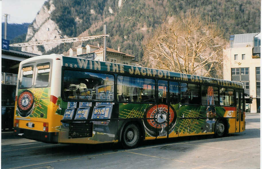 (028'821) - AAGI Interlaken - Nr. 39/BE 317'038 - Mercedes/R&J (ex P 25'303) am 2. Januar 1999 beim Bahnhof Interlaken West