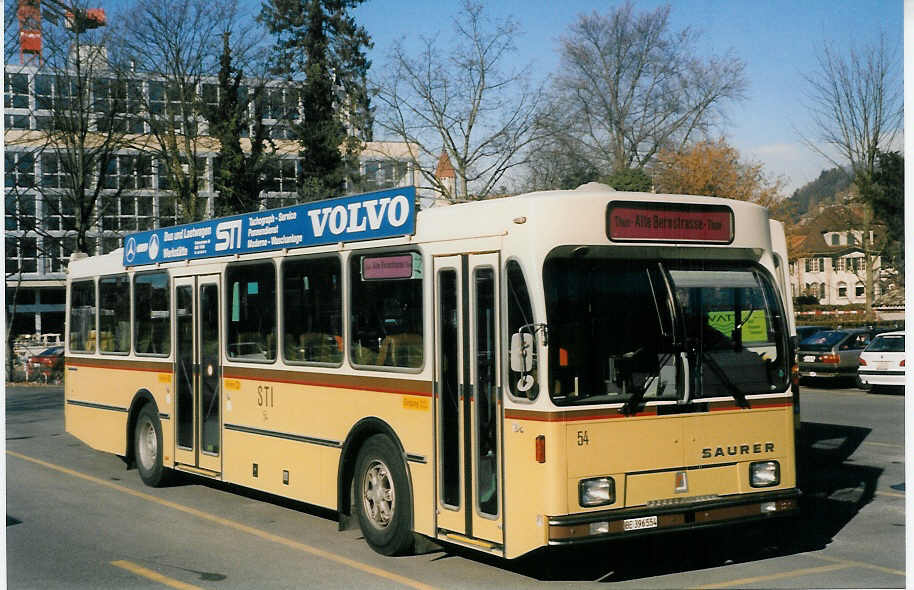 (029'224) - STI Thun - Nr. 54/BE 396'554 - Saurer/R&J am 2. Februar 1999 bei der Schifflndte Thun