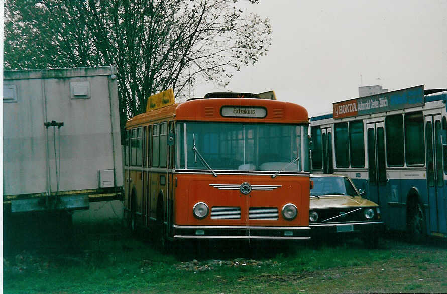 (030'904) - SOO Olten - Nr. 17 - Berna/Hess am 18. April 1999 in Herzogenbuchsee, Heiniger