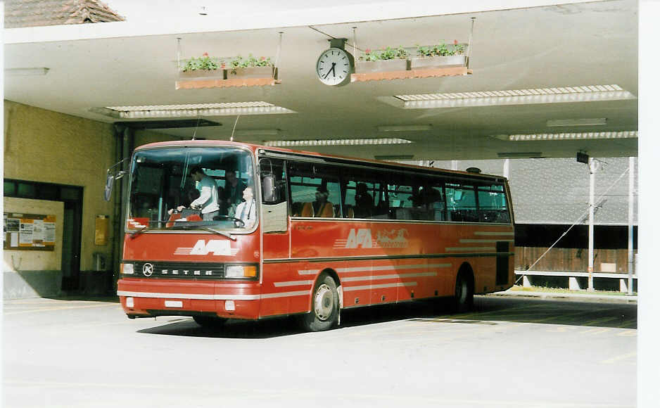 (031'616) - AFA Adelboden - Nr. 12/BE 26'702 - Setra am 23. Mai 1999 beim Bahnhof Frutigen