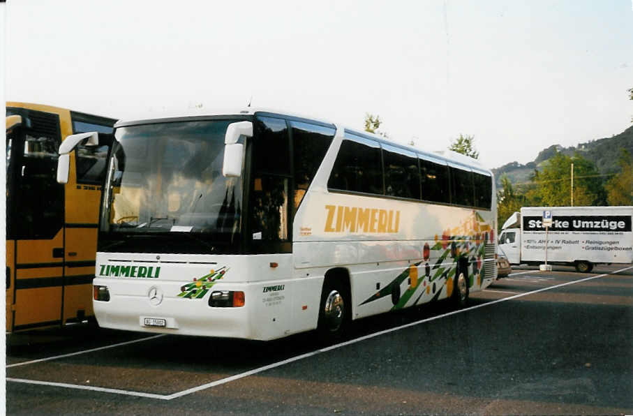 (035'010) - Zimmerli, Oftringen - AG 15'002 - Mercedes am 1. August 1999 in Thun, Seestrasse