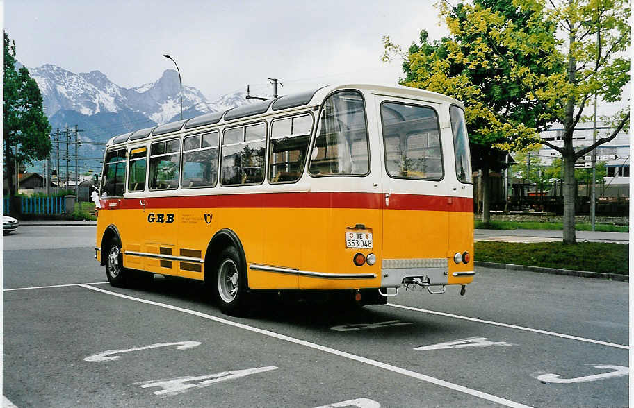 (040'435) - Rentsch, Briswil - BE 353'048 - FBW/Gangloff (ex P 23'203; ex P 21'003) am 5. Mai 2000 in Thun, Seestrasse