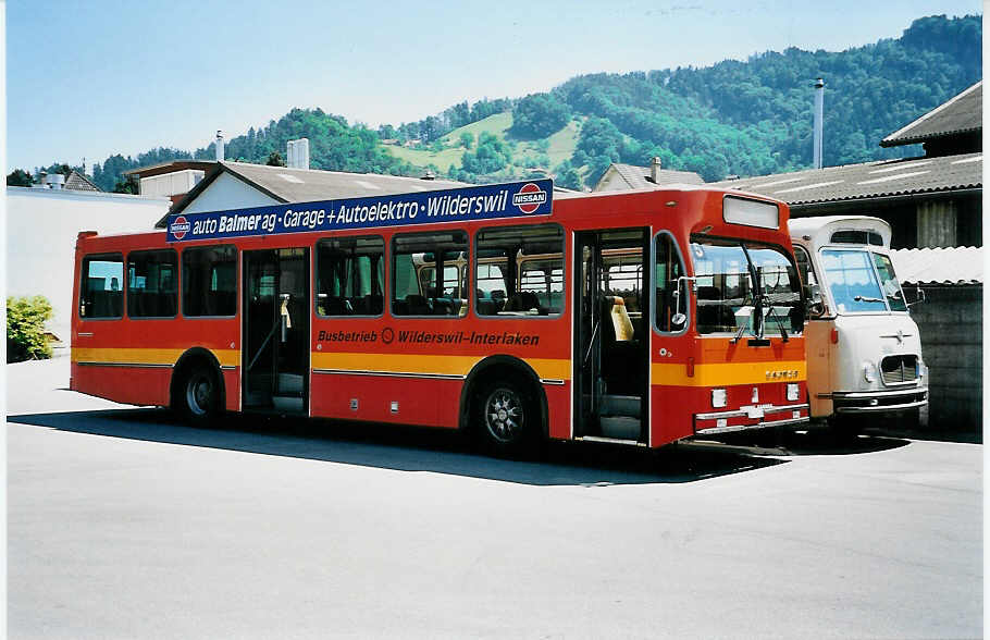 (040'830) - BOB Interlaken - Nr. 3/BE 339'040 - Saurer/R&J (ex STI Thun Nr. 53) am 9. Juni 2000 in Thun, Garage