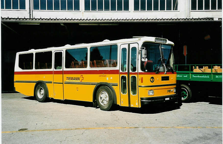 (040'932) - Tiemann, Oetwil - Nr. 18/ZH 662'299 - FBW/Hess (ex Geiger, Adelboden Nr. 7; ex P 23'418) am 18. Juni 2000 in Hinwil, AMP