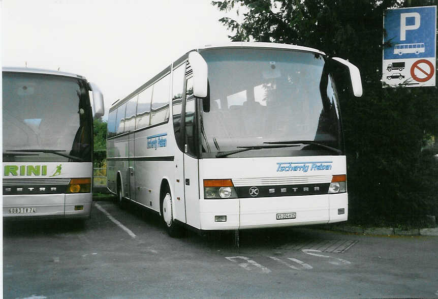 (047'606) - Tscherrig, Naters - VS 204'615 - Setra am 4. Juli 2001 beim Bahnhof Interlaken West