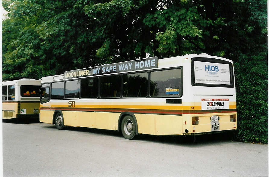 (047'612) - STI Thun - Nr. 61/BE 452'461 - Mercedes/R&J am 5. Juli 2001 bei der Schifflndte Thun