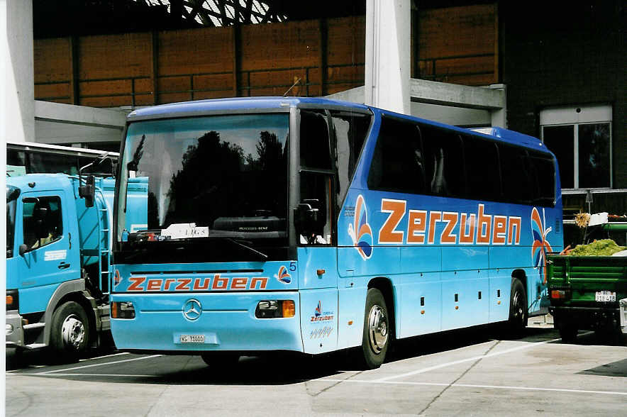 (049'027) - Zerzuben, Visp-Eyholz - Nr. 5/VS 31'000 - Mercedes am 16. August 2001 in Thun, Grabengut