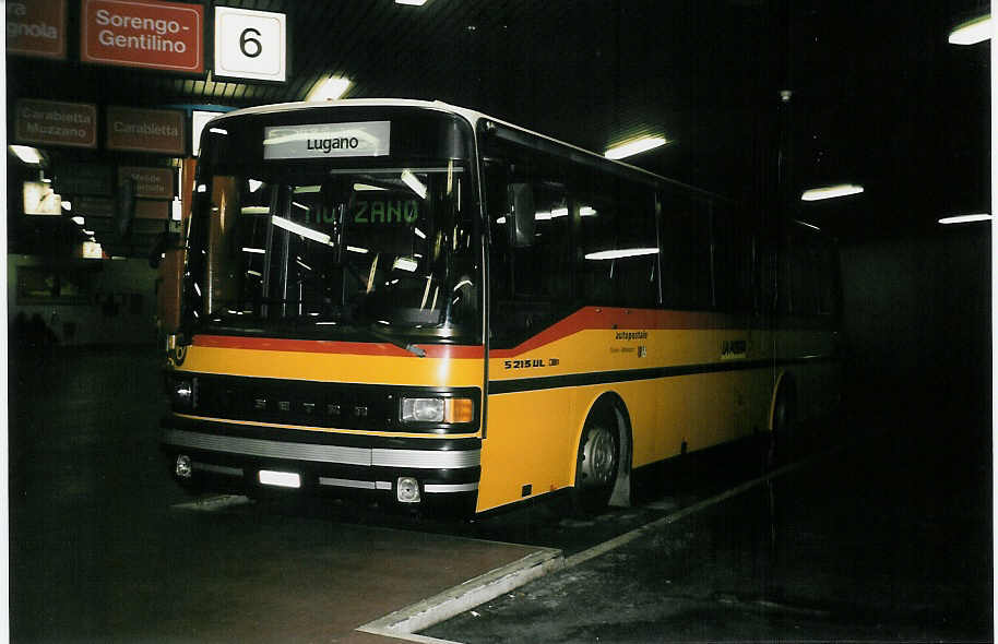 (051'212) - PTT-Regie - P 25'026 - Setra am 1. Januar 2002 in Lugano, Postautostation