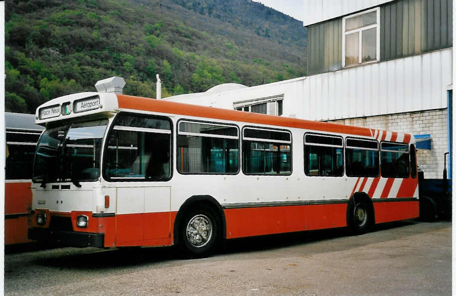 (053'221) - TPG Genve - Nr. 546 - FBW/Hess-Lauber (ex Nr. 256) am 22. April 2002 in Biel, BTR