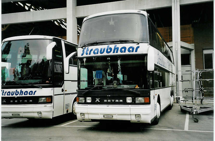 (053'921) - Straubhaar, Thun - Nr. 3/BE 206'633 - Setra am 19. Juni 2002 in Thun, Grabengut