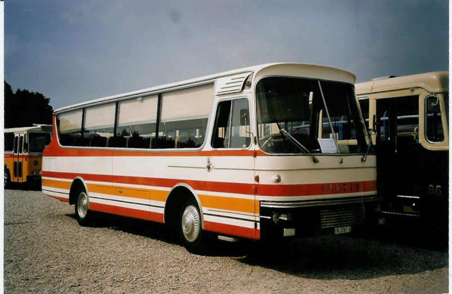 (055'710) - Henzen, Svaz - FR 2281 U - Saurer/Eggli (ex Cuendet, Epalinges; ex AVJ Les Bioux) am 31. August 2002 in Niederbipp, Saurertreffen